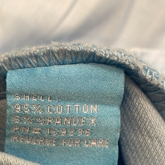 J. McLaughlin Baby Blue Skinny Jeans. Size 4 - Picture 10 of 10